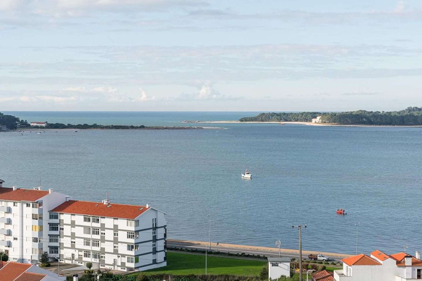 Guestready - Countryside Dream In Caminha Villa Bagian luar foto